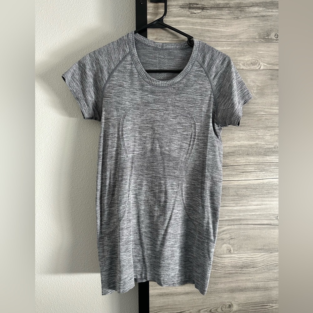 Swiftly Tech Short Sleeve Crew